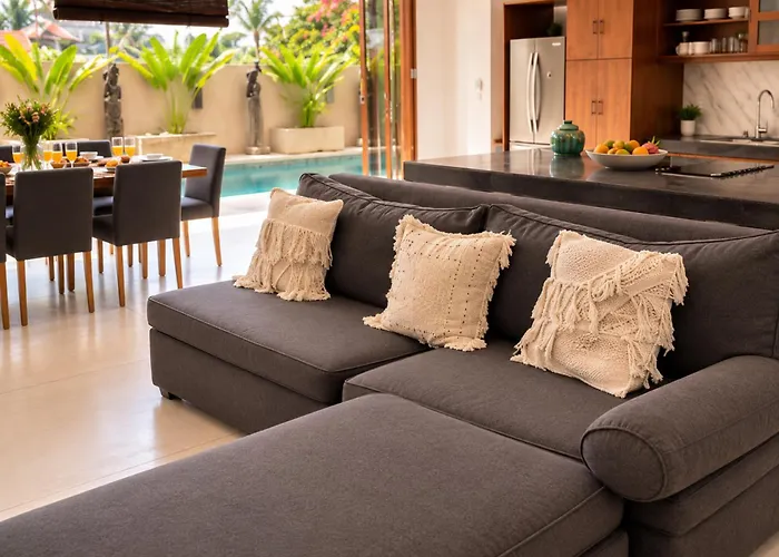 Vakantiehuis Luxury 3br Pool Walk To Finns