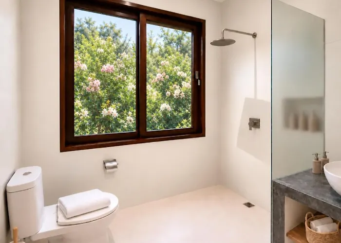 Luxury 3br Pool Walk To Finns Vakantiehuis