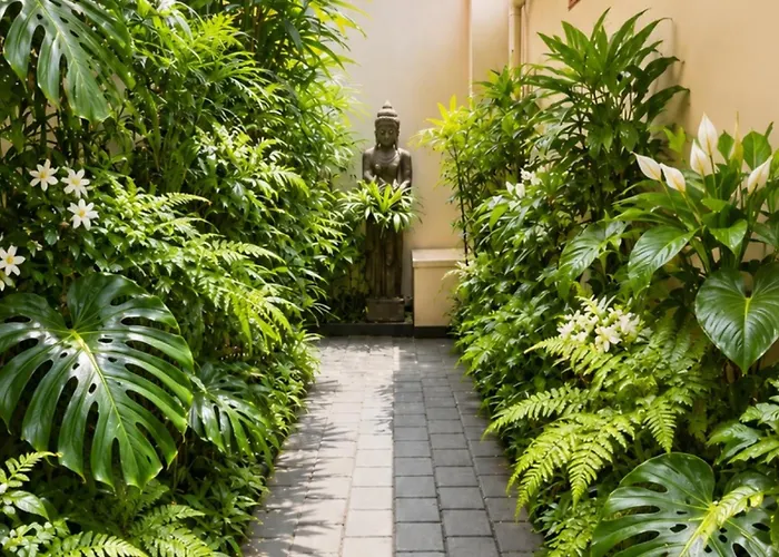 Luxury 3br Pool Walk To Finns * Canggu