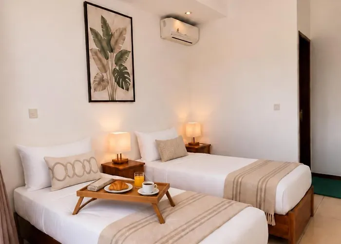Vakantiehuis Luxury 3br Pool Walk To Finns *